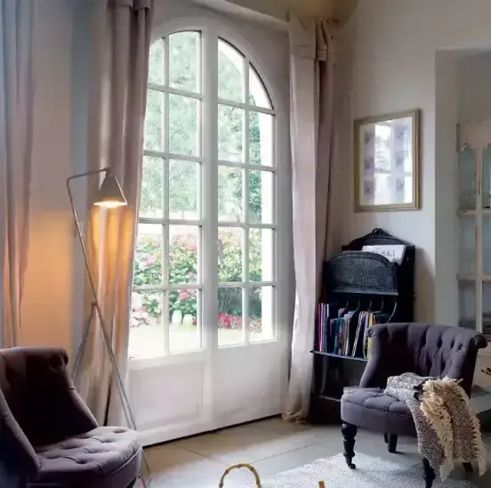 Porte-fenêtre PVC sécurisée