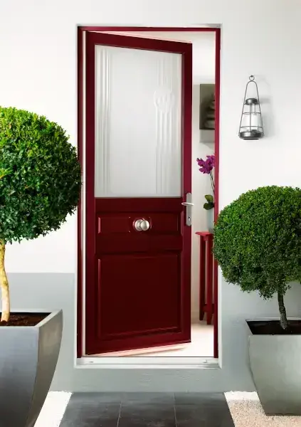 Porte d'entrée sur mesure en bois