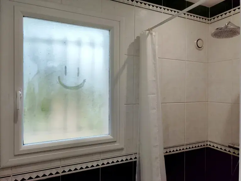 Condensation fenêtre illustration