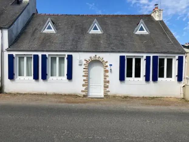 porte entrée cintrée installée à Morlaix